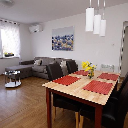 City Center Accommodation ซาดาร์ ห้อง รูปภาพ